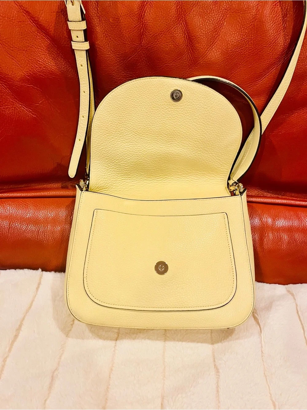 kate spade lemon cream leather saddle shoulder bag